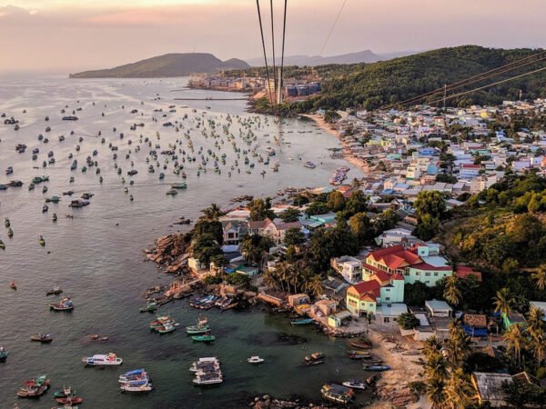 VIETNAM PACKAGE PHU QUOC ISLAND  (Visa Free)